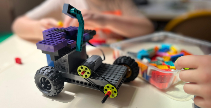 Stages LEGO® technic à l'école du Soleil, Paris 16e
