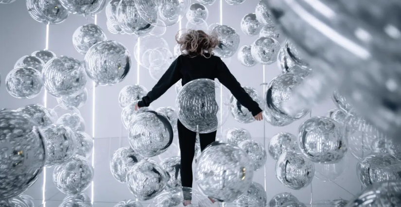 l’exposition "Euphoria : Art is in the air"