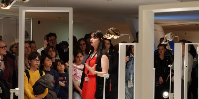 Visite guidée "À la découverte de l'humain", avec les ados au Musée de l'Homme