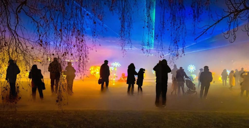 L'Odyssée Lumineuse, en famille au Parc Floral de Paris