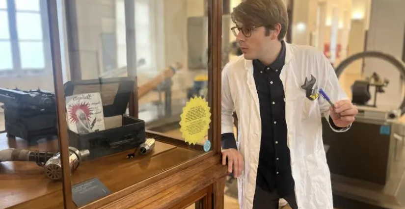 Visite théâtralisée "Oups ! La visite des flops célèbres" au Musée des Arts et Métiers à Paris 3ᵉ