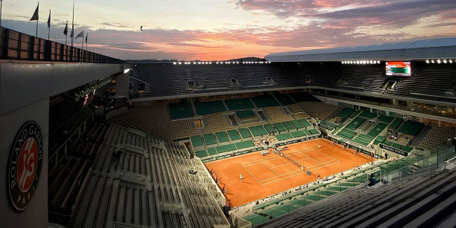 Visite guidée des coulisses de Roland Garros en famille à Paris 16ᵉ